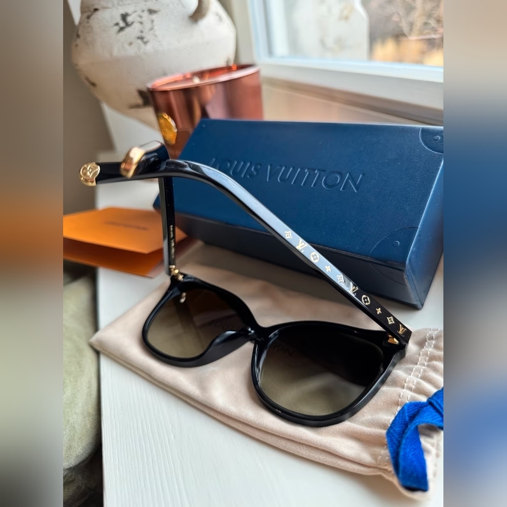 Louis Vuitton Clash Square Sunglasses - Picture 7 of 11